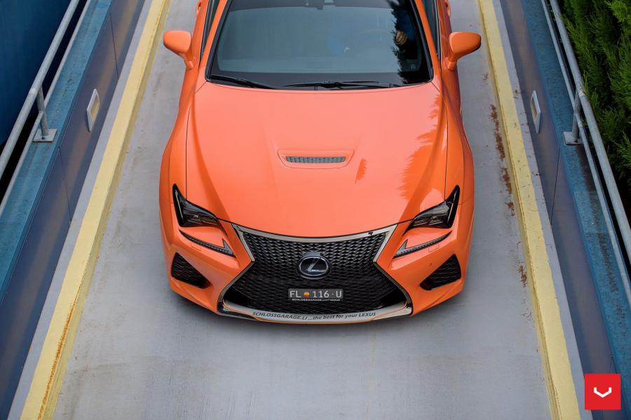 Детали экстерьера Lexus RC F on Vossen Wheels (CVT) 2016 года  (фото 28 из 29)